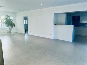 7549 Adventure Ave, North Bay Village FL 33141