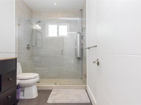 7549 Adventure Ave, North Bay Village FL 33141