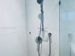 7549 Adventure Ave, North Bay Village FL 33141