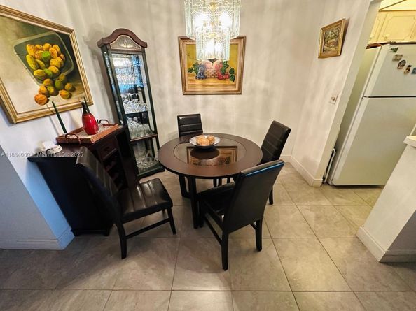 5300 Washington St N318, Hollywood FL 33021