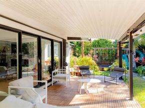 2510 NE 207th Ter, Miami FL 33180