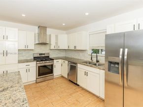 2510 NE 207th Ter, Miami FL 33180