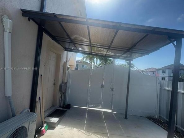 26328 SW 135th Pl, Homestead FL 33032