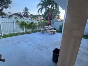 26328 SW 135th Pl, Homestead FL 33032