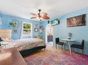 737 SW 2nd Ct, Hallandale Beach FL 33009