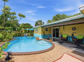 737 SW 2nd Ct, Hallandale Beach FL 33009