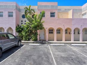 2748 NW 131st St, Opa-Locka FL 33054