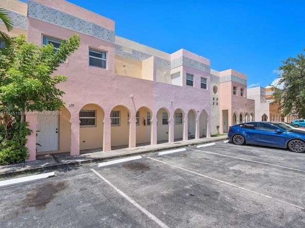 2748 NW 131st St, Opa-Locka FL 33054
