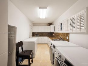 9000 Arvida Dr, Coral Gables FL 33156