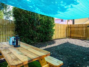 7031 NW 6th Ct, Miami FL 33150