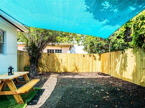 7031 NW 6th Ct, Miami FL 33150