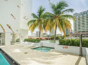 6103 Aqua Ave 301, Miami Beach FL 33141
