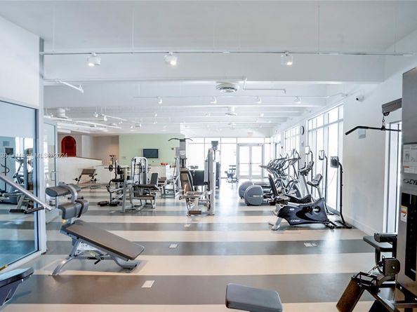 6103 Aqua Ave 301, Miami Beach FL 33141