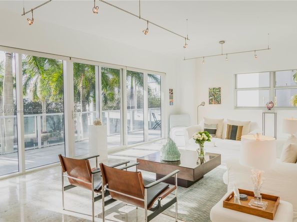 6103 Aqua Ave 301, Miami Beach FL 33141