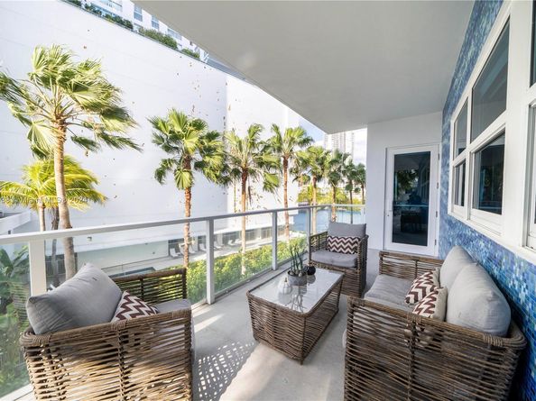 6103 Aqua Ave 301, Miami Beach FL 33141