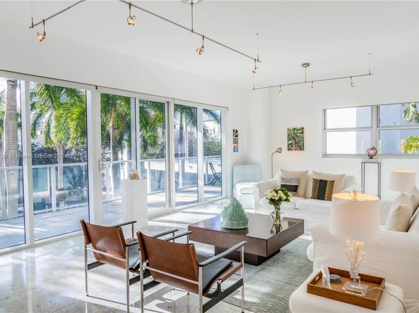6103 Aqua Ave 301, Miami Beach FL 33141