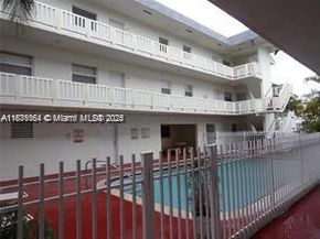12890 NE 8th Ave 102, North Miami FL 33161