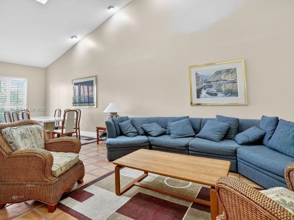 4119 W Palm Aire Dr A4, Pompano Beach FL 33069