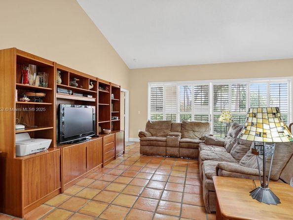 4119 W Palm Aire Dr A4, Pompano Beach FL 33069