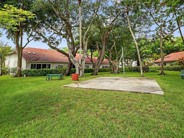 4119 W Palm Aire Dr A4, Pompano Beach FL 33069