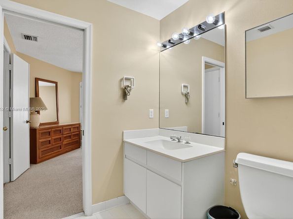 4119 W Palm Aire Dr A4, Pompano Beach FL 33069