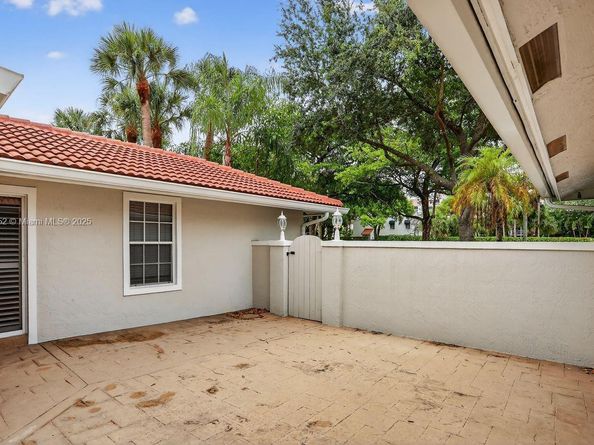 4119 W Palm Aire Dr A4, Pompano Beach FL 33069
