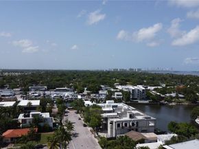 775 NE 76th St, Miami FL 33138