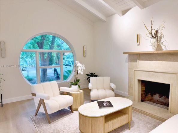 775 NE 76th St, Miami FL 33138