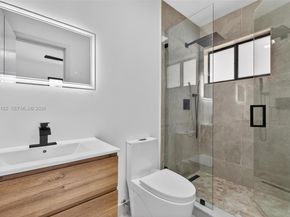 11530 SW 138th St, Miami FL 33176