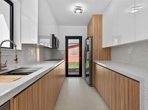 11530 SW 138th St, Miami FL 33176