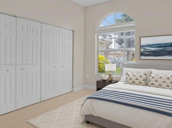 2821 Augusta Dr, Homestead FL 33035