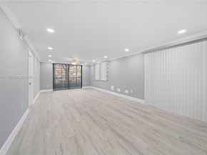 1001 Colony Point Cir 114, Pembroke Pines FL 33026