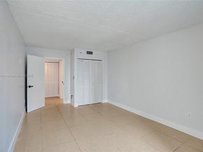 850 N Miami Ave W1810, Miami FL 33136