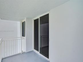 850 N Miami Ave W1810, Miami FL 33136