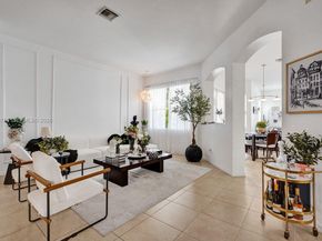3982 W Whitewater Ave, Weston FL 33332