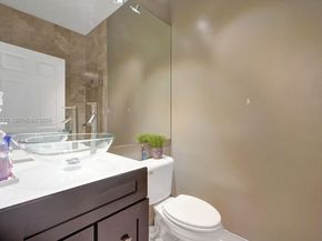 3982 W Whitewater Ave, Weston FL 33332