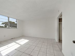 12500 NE 15th Ave 402, North Miami FL 33161