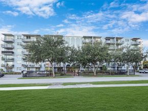 12500 NE 15th Ave 402, North Miami FL 33161
