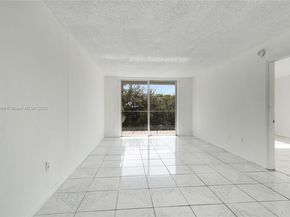 12500 NE 15th Ave 402, North Miami FL 33161
