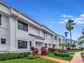 21300 San Simeon Way K2, Miami FL 33179