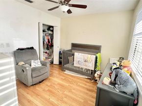 741 NW 105th Ter, Pembroke Pines FL 33026