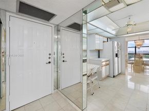 600 Parkview Dr 831, Hallandale Beach FL 33009