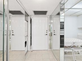 600 Parkview Dr 831, Hallandale Beach FL 33009