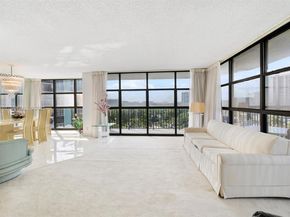 600 Parkview Dr 831, Hallandale Beach FL 33009