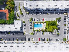 2555 NE 193rd St 2224, Miami FL 33180