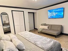 747 E 19th St, Hialeah FL 33013