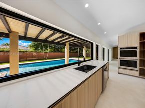 8120 SW 162nd St, Palmetto Bay FL 33157