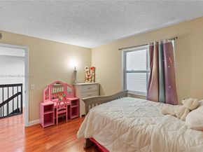 1523 NW 113th Way, Pembroke Pines FL 33026