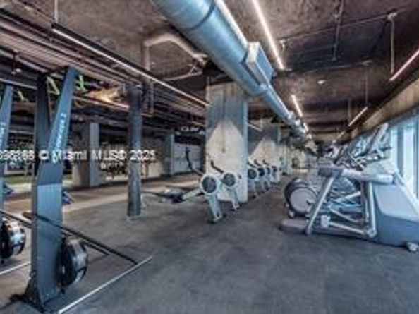 102 24th St 1112, Miami Beach FL 33139