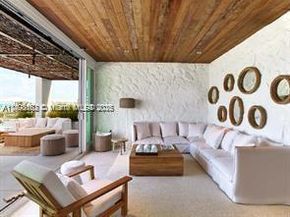 102 24th St 1112, Miami Beach FL 33139